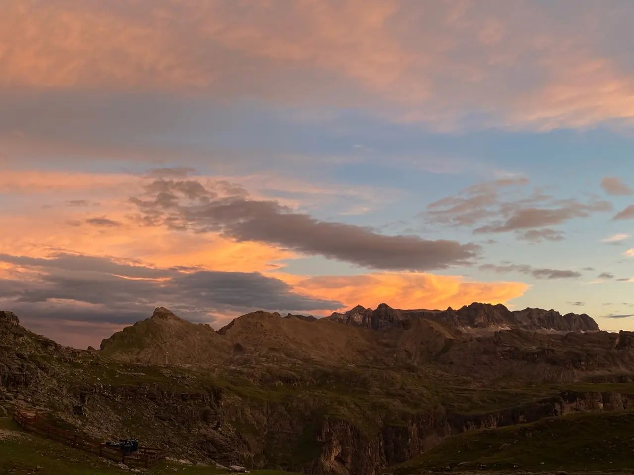 Abendrot über den Dolomiten